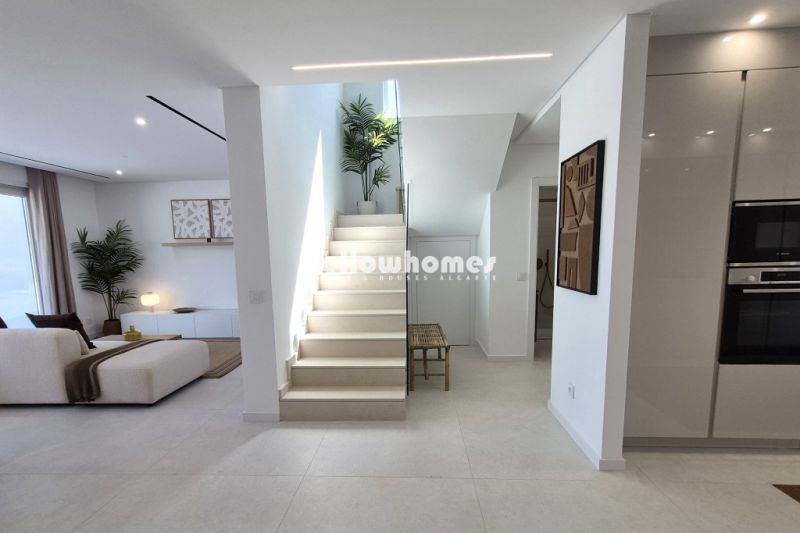 Contemporary 3-Bedroom Villas with Private Pool near Vilamoura